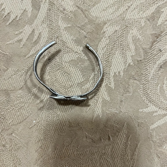 Gently loved women’s butterfly bracelet - Picture 4 of 5